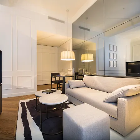 מלון Adriatic By Maistra Collection 4*